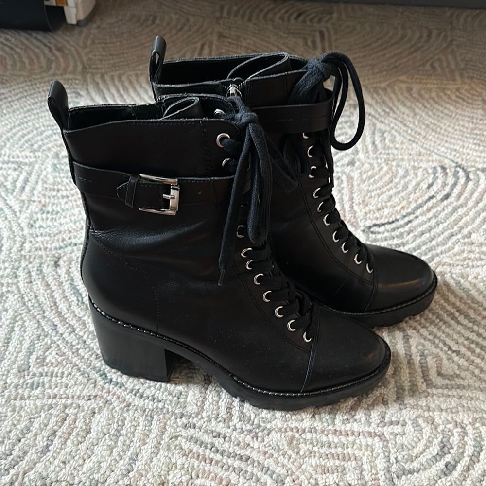 Marc Fisher Black Leather Lace-Up Ankle Boots - 9.5